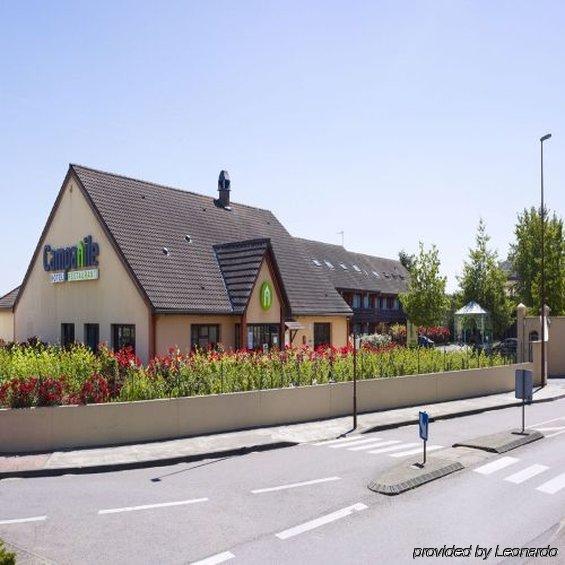 Campanile Hotel Mayenne Exterior foto